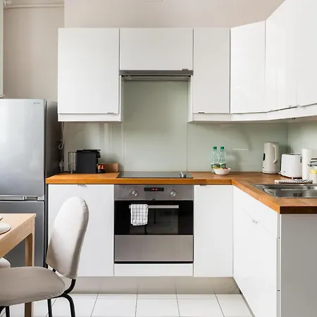 Wola Ratusz Homely By Bookinghost