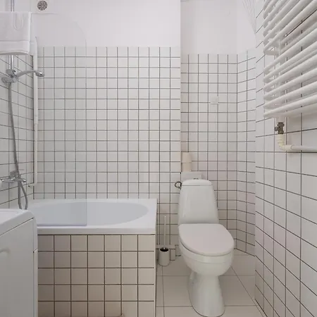 Wola Ratusz Homely By Bookinghost Appartement *