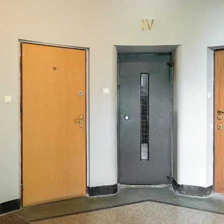 Wola Ratusz Homely By Bookinghost *