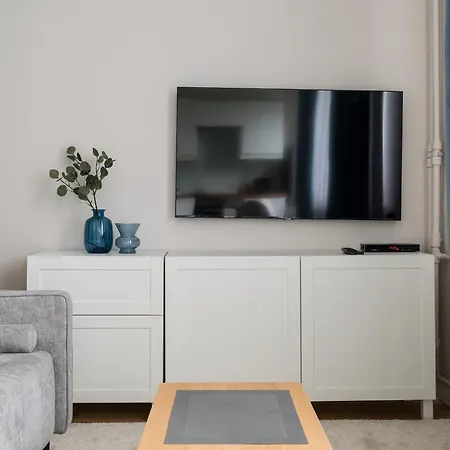 Apartamento Wola Ratusz Homely By Bookinghost