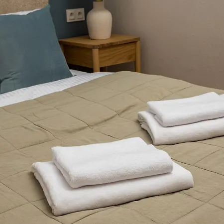 Wola Ratusz Homely By Bookinghost *